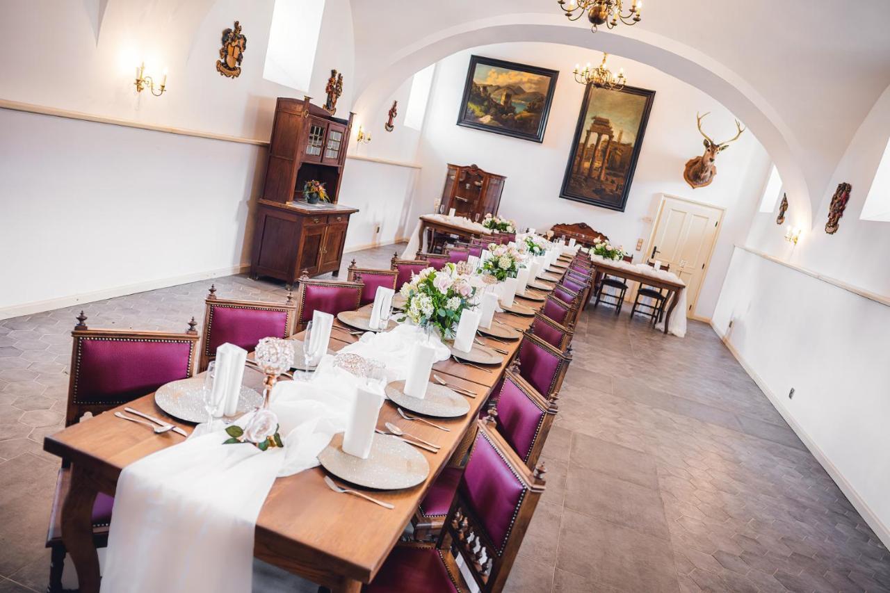 Chateau Rychvald Hotel Kültér fotó