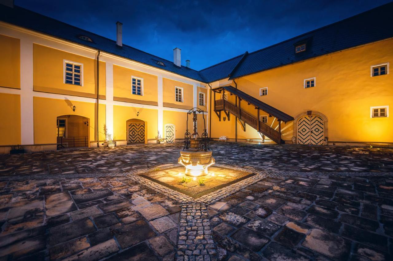 Chateau Rychvald Hotel Kültér fotó