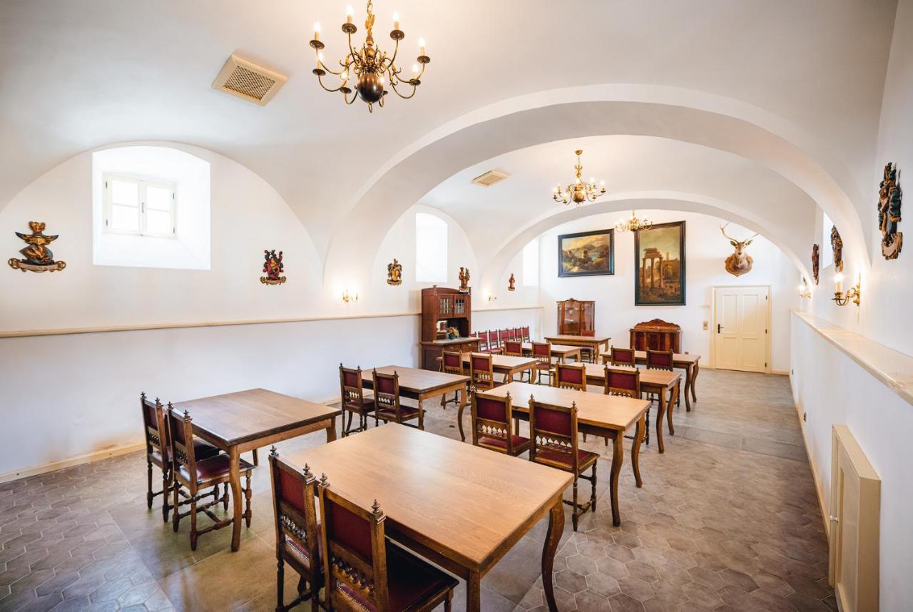 Chateau Rychvald Hotel Kültér fotó
