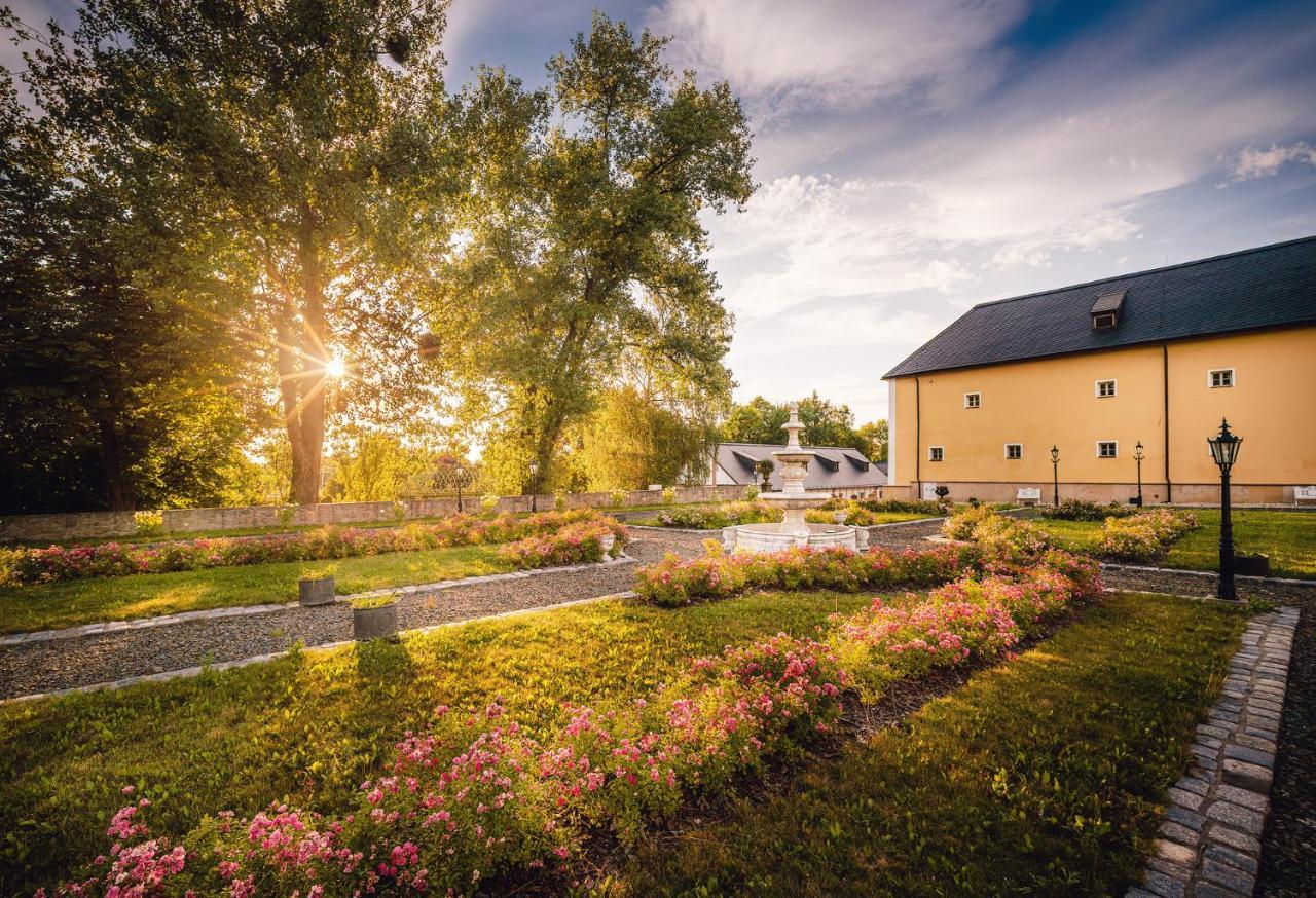 Chateau Rychvald Hotel Kültér fotó
